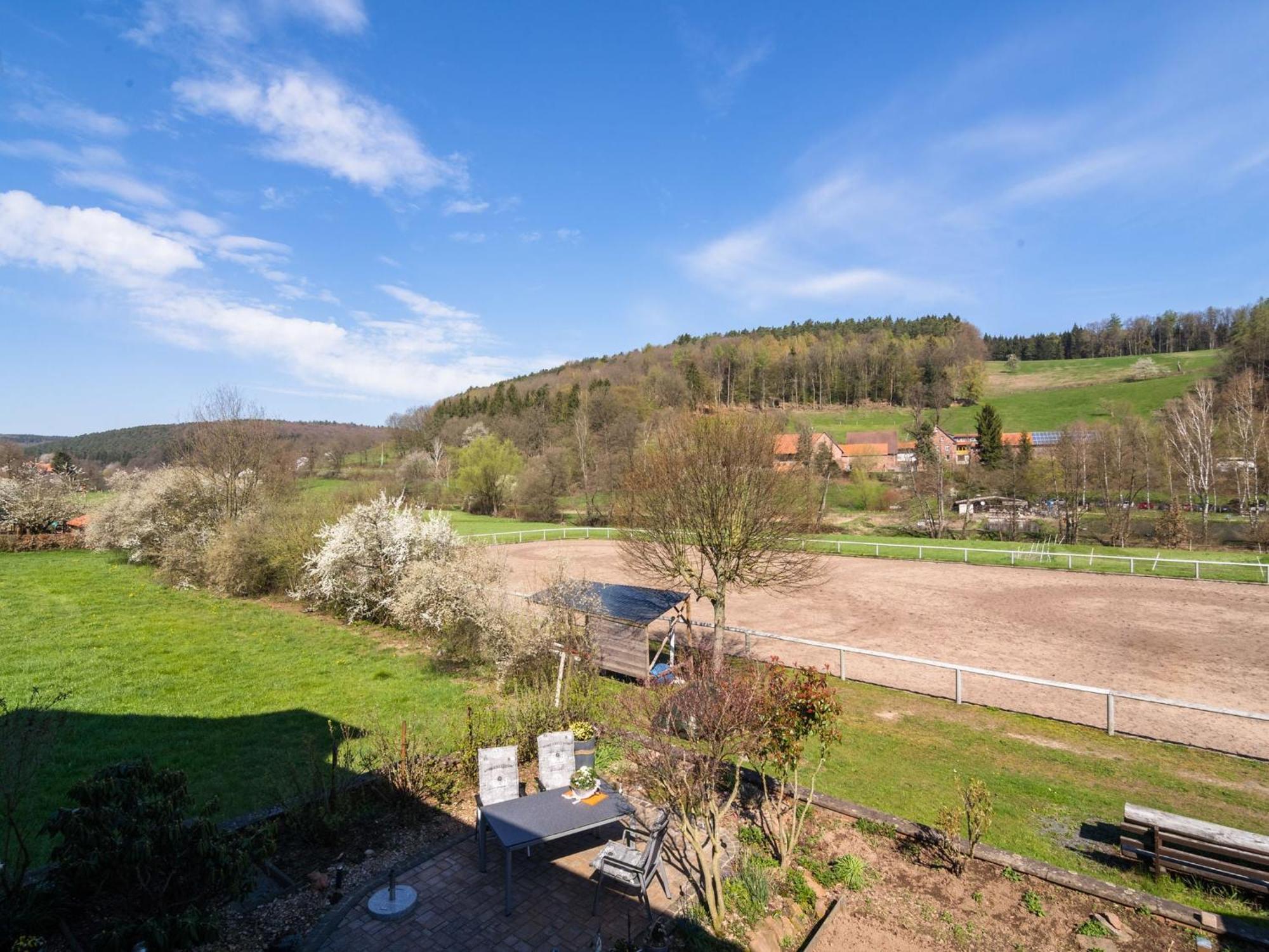 Apartment In The Odenwald With Terrace Mossautal Luaran gambar